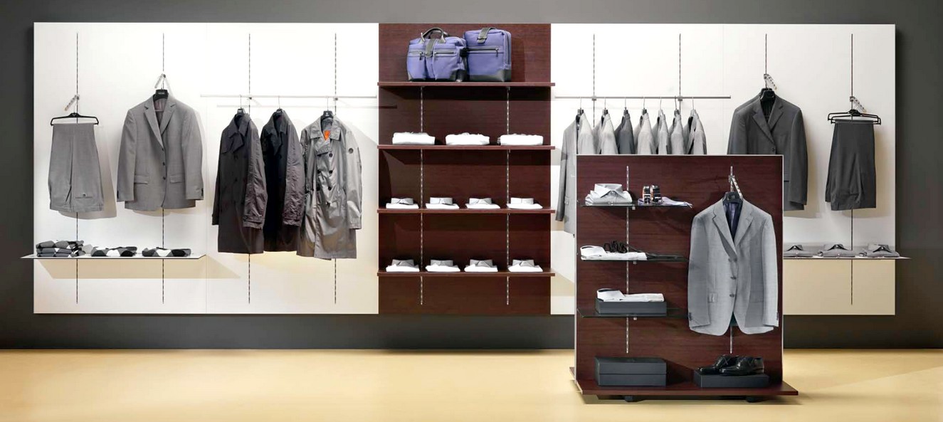 Negozio abbigliamento uomo sale